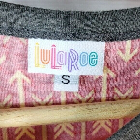 2/$15 LuLaRoe Randy Raglan Top Red Gray Small Crew Neck 3/4 Sleeve Design Arrows - Picture 5 of 6